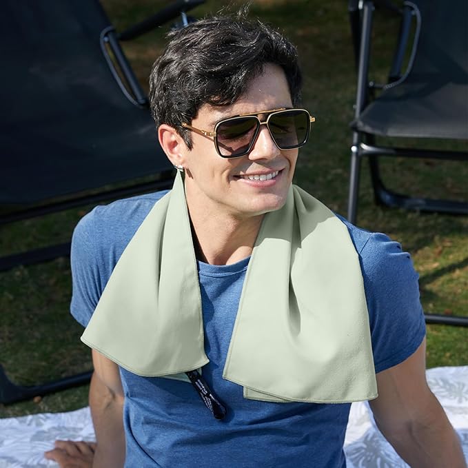 Rainleaf Microfiber Towel Perfect Travel & Gym & Camping Towel. Quick Dry - Super Absorbent - Ultra Compact - Lightweight. Suitable for Trip, Beach, Shower, Backpacking, Pool