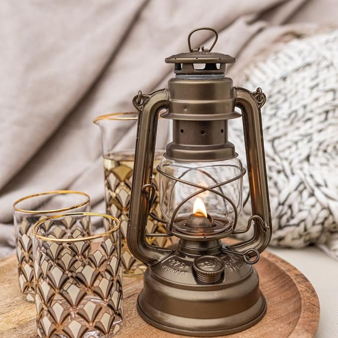 Outdoor Kerosene Fuel Lantern, German Made Weather Resistant Baby Special 276 Galvanized Hurricane Lamp for Camping or Patio, 10 Inches, Bronze