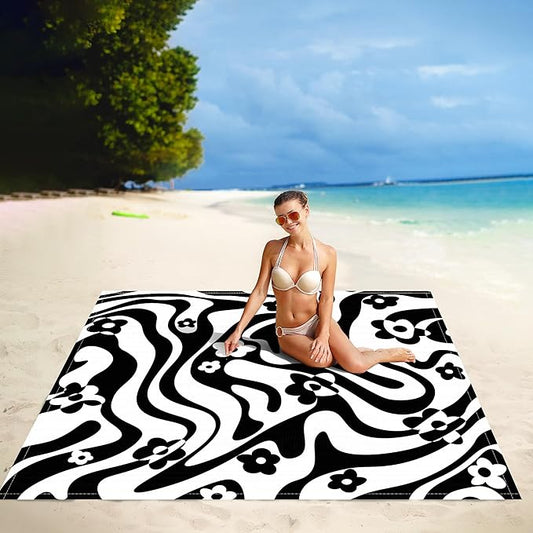 110''×118'' Extra Large Beach Blanket for 6-8 Adults, Waterproof Sandproof Black Picnic Blanket with 4 Stakes, Ployester Lightweight Compact Portable Pocket Travel Mat for Camping, Hiking, Concert