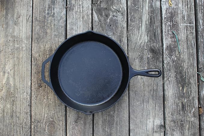 Lodge Seasoned Cast Iron Skillet - 12 Inch Ergonomic Frying Pan with Assist Handle, black