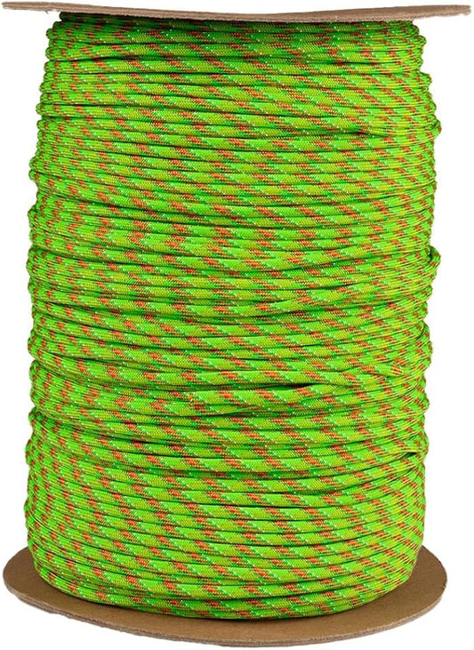 Paracord Planet Holiday Colors 550 Paracord – Great for DIY, Bracelets, and Lanyards – You're a Mean One (250 Feet)